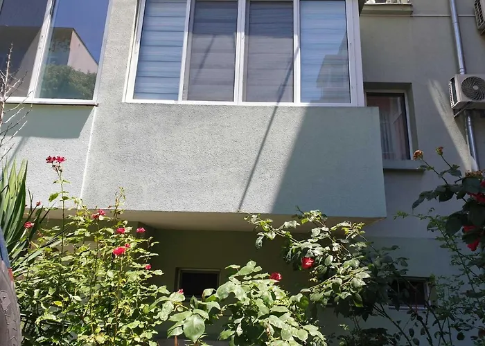 The Апартамент *